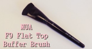 MUA F9 Flat Top Buffer Brush (a.k.a. Πινέλο για κοψίματα!)