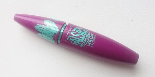 Maybelline The Falsies Feather-Look Volum' Express Mascara