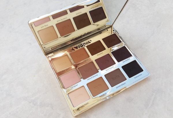 Tartelette Amazonian Clay Matte Palette - Tarte. Παλέτα ματ σκιών.