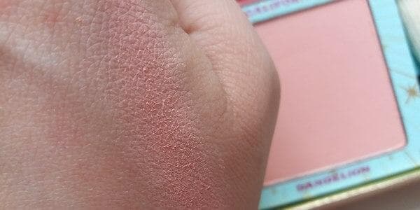 Cheek Parade. dandelion blush swatch